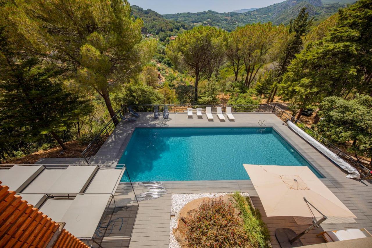 Vila Casa Mitra Cefalù Exteriér fotografie